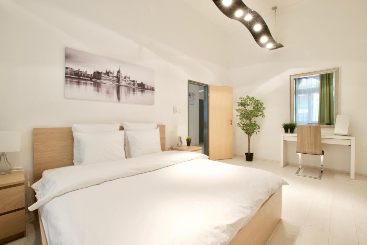 St. King 1 By Hi5 Apartments Budapest Exterior photo