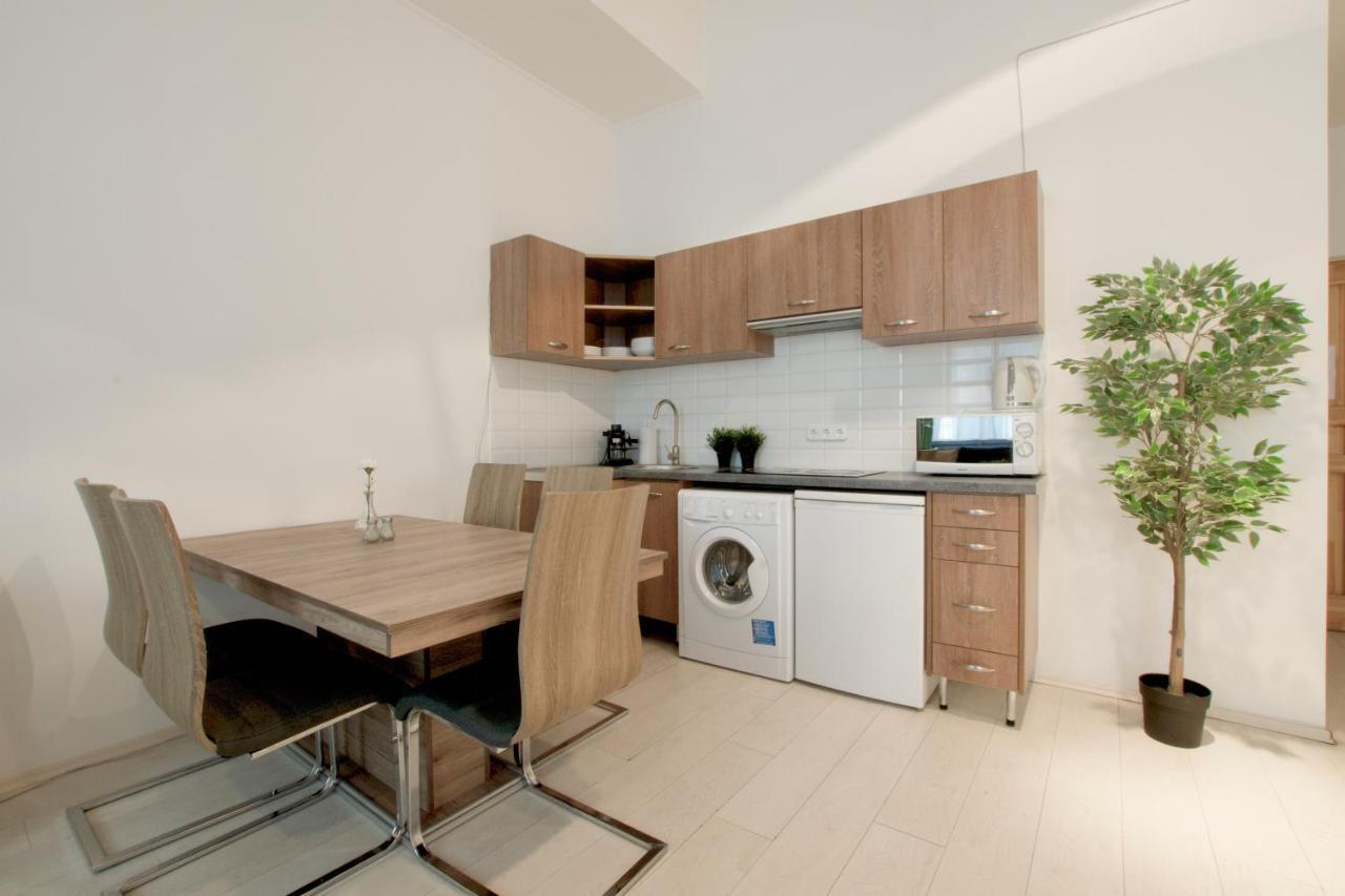 St. King 1 By Hi5 Apartments Budapest Exterior photo