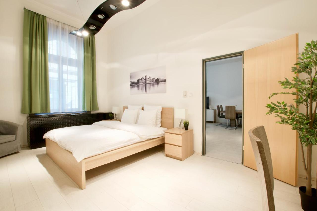 St. King 1 By Hi5 Apartments Budapest Exterior photo